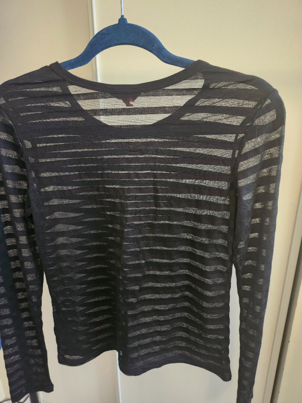 GUESS TOP WITH RINESTONE  BLACK SIZE M - Picture 2 of 5